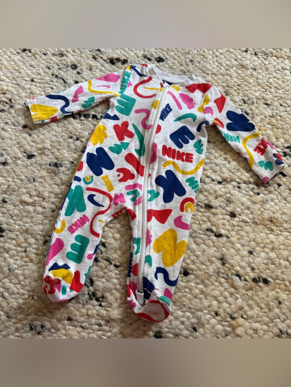 Nike Baby Colorful Print Footed Sleeper Pajamas Zip Front 3M Infant Bodysuit
